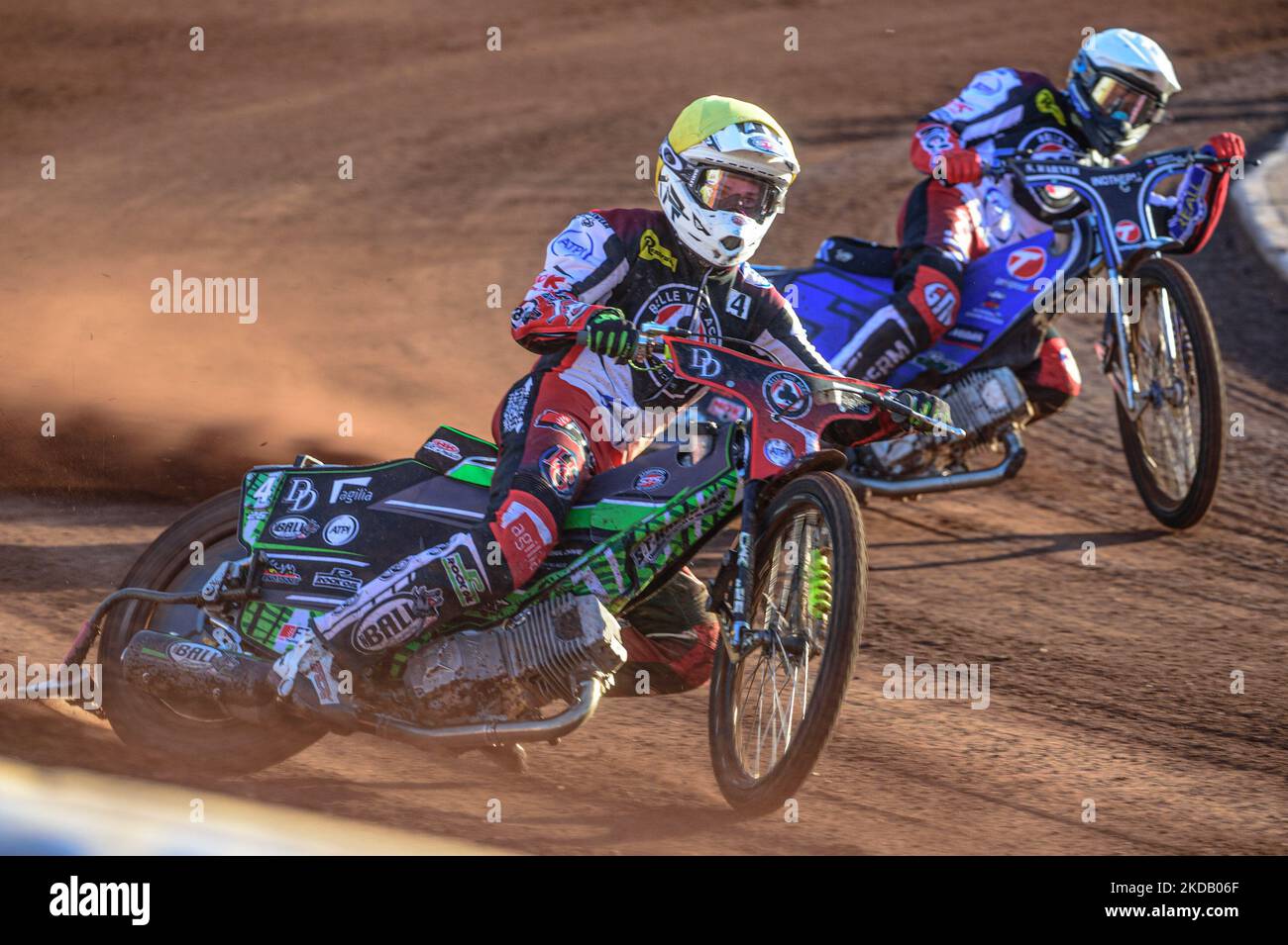 Charles Wright (Yellow) leads Matej Žagar (White) during the SGB Premiership match between Sheffield Tigers and Belle Vue Aces at Owlerton Stadium, Sheffield on Thursday 26th May 2022. (Photo by Ian Charles/MI News/NurPhoto) Stock Photo