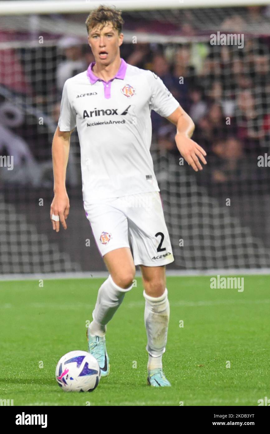 Salerno, Italy. 5th Nov, 2022. Jack Hendry US Cremonese in action during the Serie A match between US Salernitana 1919 v US Cremonese at Stadio Arechi (Credit Image: © Agostino Gemito/Pacific Press via ZUMA Press Wire) Stock Photo