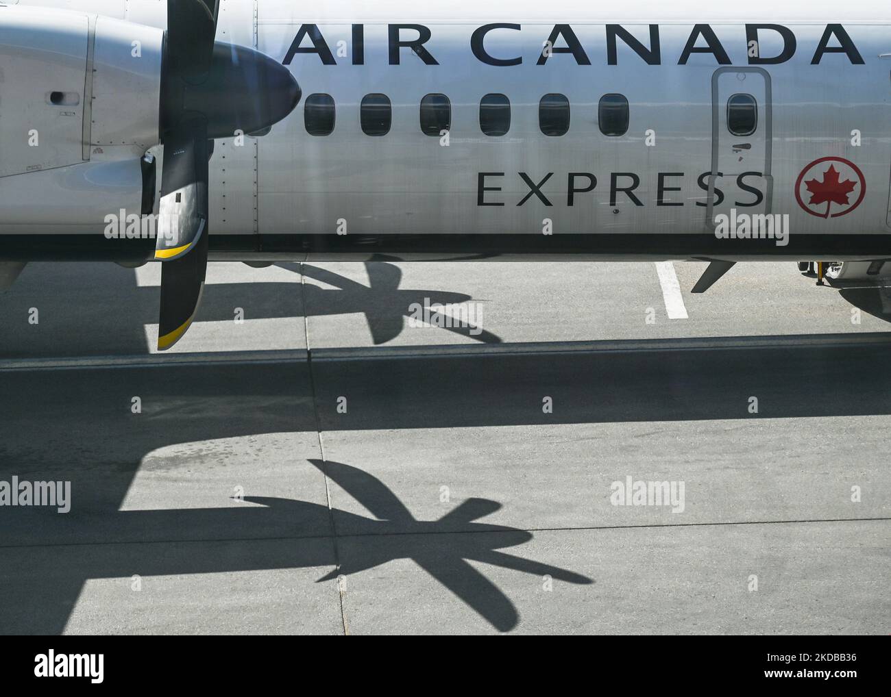 Air Canada Express plane at Edmonton International Airport. On Sunday, May 22, 2022, in Edmonton International Airport, Edmonton, Alberta, Canada. (Photo by Artur Widak/NurPhoto) Stock Photo