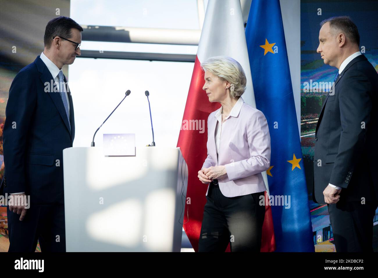 European Commission President Ursula von der Leyen, Polish President Andrzej Duda and Polish Prime Minister Mateusz Morawiecki after a joint news conference at PSE (Polish Power Grids) headquarters in Konstancin-Jeziorna, Poland on June 2, 2022 (Photo by Mateusz Wlodarczyk/NurPhoto) Stock Photo