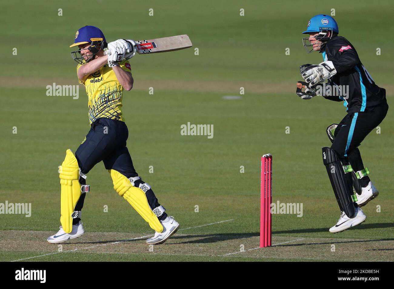 JUN 1st Durham's Ollie Robinson batting during the Vitality T20 Blast match between Durham County Cricket Club and Worcestershire at the Seat Unique Riverside, Chester le Street on Wednesday 1st June 2022. (Photo by Mark Fletcher /MI News/NurPhoto) Stock Photo