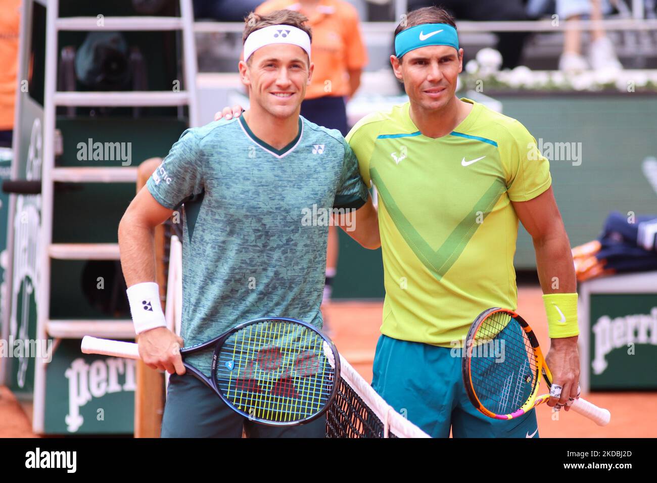 Norway's Casper Ruud and Spain's Rafael Nadal posing for photos before