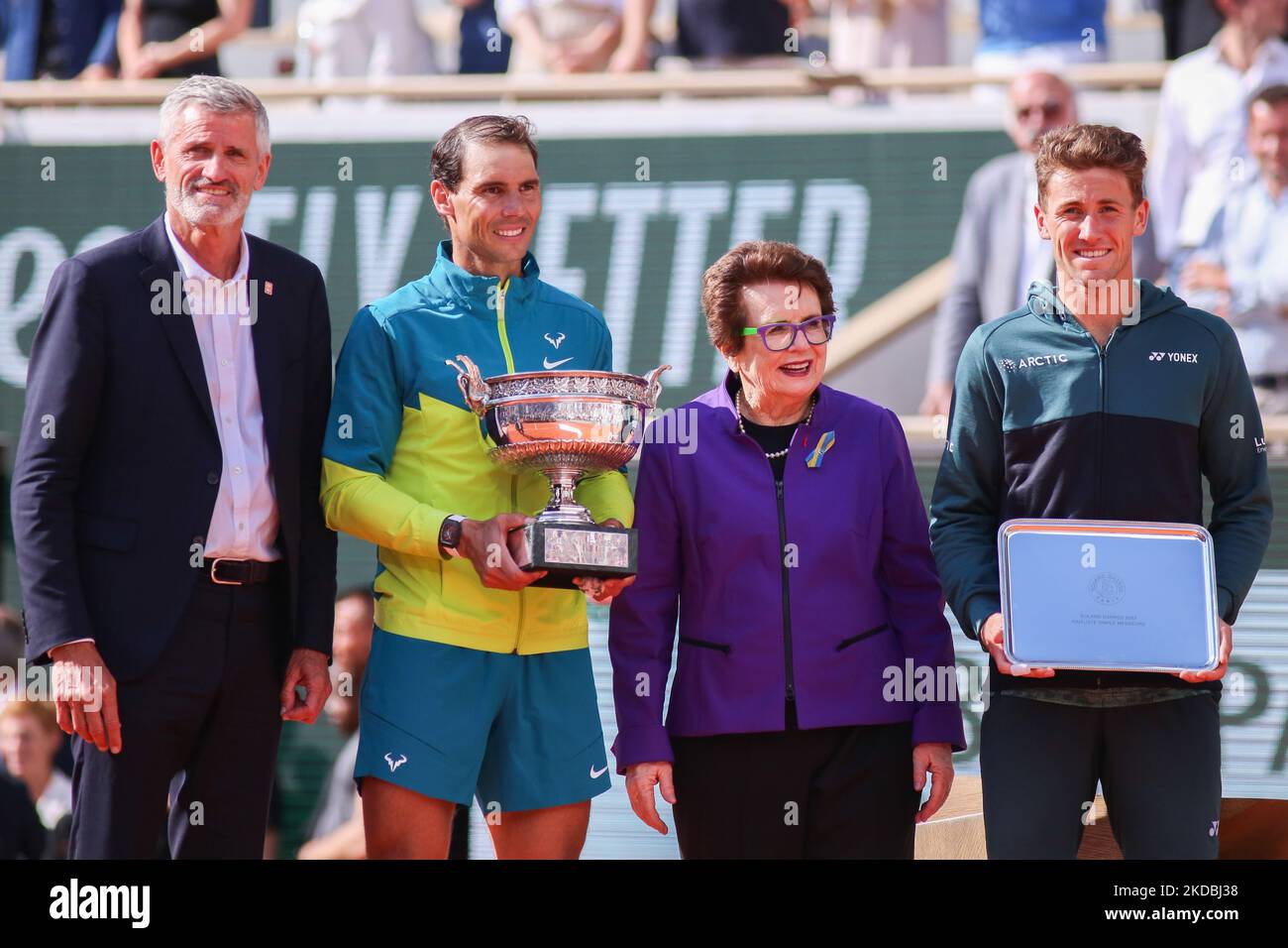 Spain's Rafael Nadal and Norway's Casper Ruud holding their trophies
