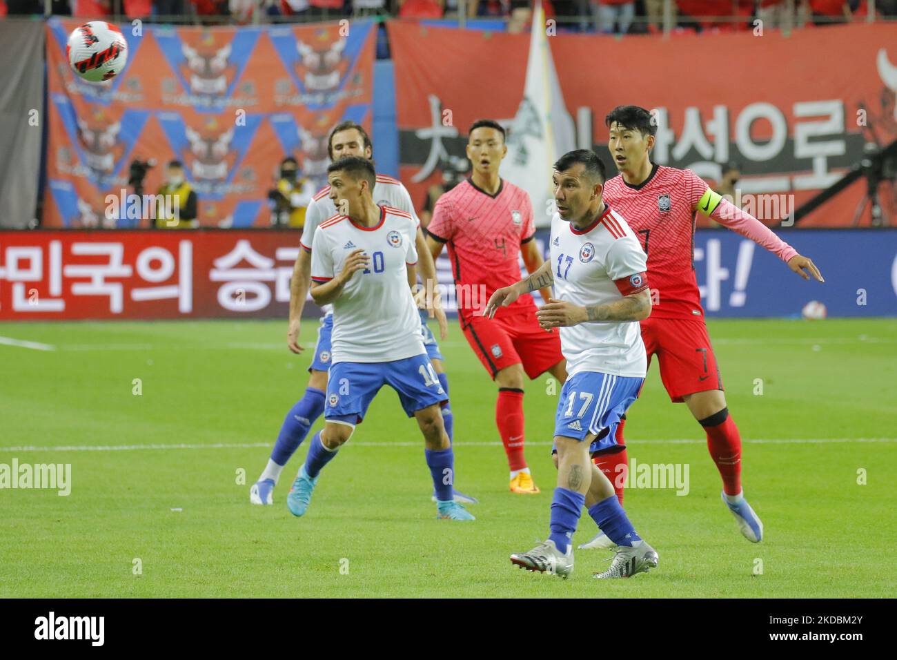 June 6, 2022-Daejeon, South Korea-Son, Heungmin(R) of South Korea and Medel, Gary(Front) of Chile action during an International Friendly match between South Korea v Chile at Daejeon Worldcup Stadium in Daejeon, South Korea. (Photo by Seung-il Ryu/NurPhoto) Stock Photo