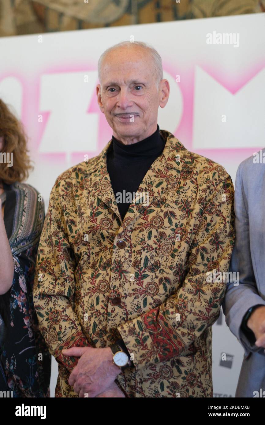 Director John Waters during the presentation of the Rizoma Film Festival at the Casa de la Panaderia, June 7, 2022, in Madrid, Spain. RIZOMA is an international festival that combines film, art, music and conferences whose aim is to support new voices in Spanish and Spanish-language cinema. It will be held from November 15 to November 21, 2022. (Photo by Oscar Gonzalez/NurPhoto) Stock Photo