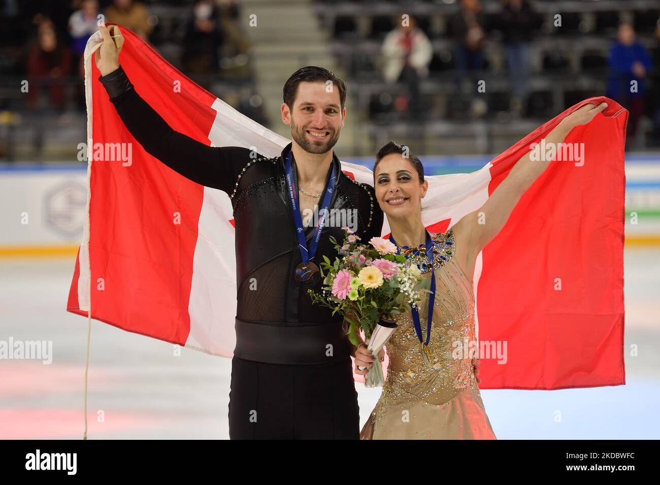 Pairs Awards, LR, DEANNA STELLATO DUDEK & MAXIME DESCHAMPS (CAN