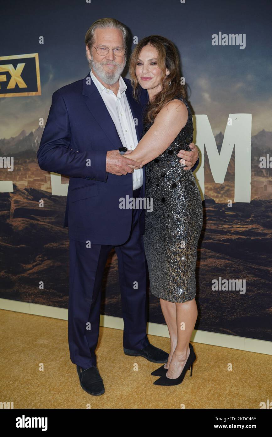 Jeff Bridges and Amy Brenneman attends "The Old Man" season 1 NYC