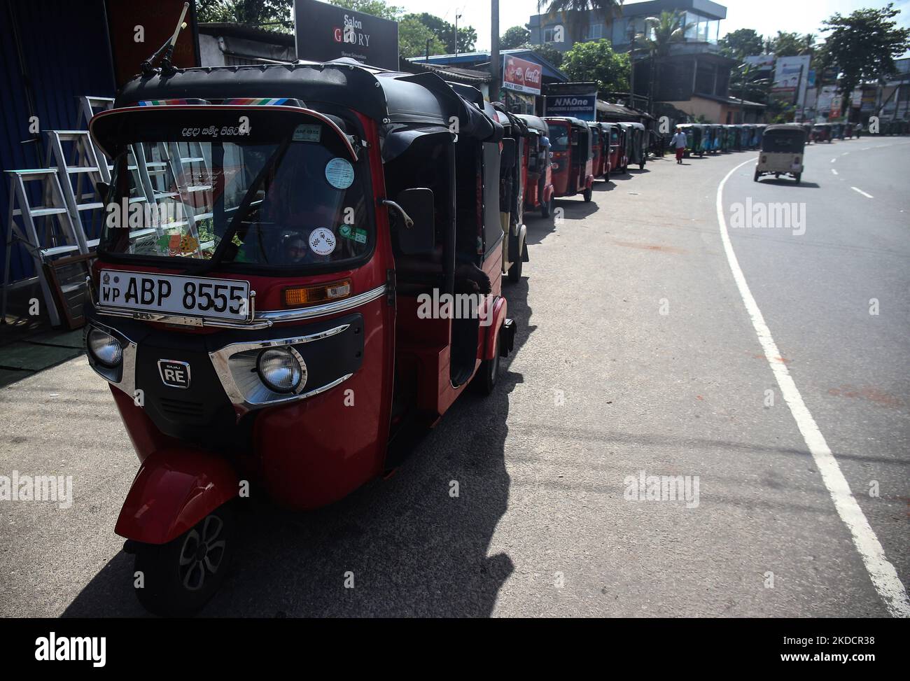 Sri lanka and debt hi-res stock photography and images - Alamy