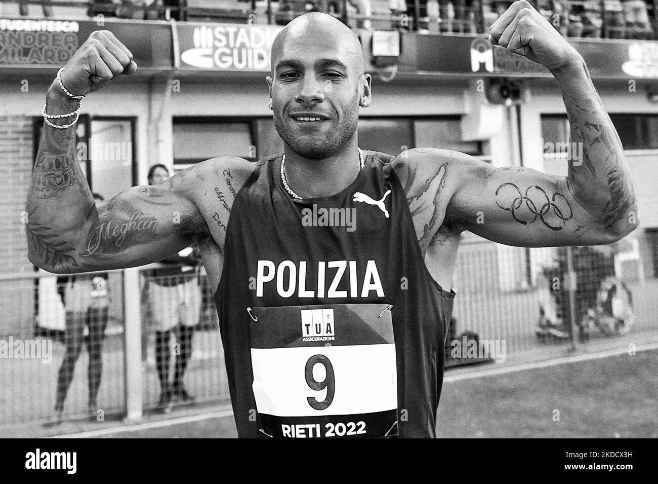 (EDITOR'S NOTE: Image was converted to black and white) Olympic 100 m ...
