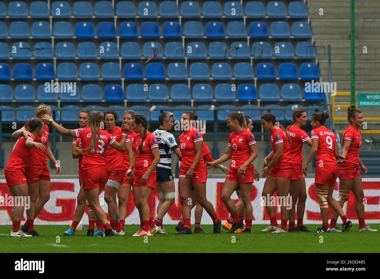 Polish National Team at the end of Czechia Women's 7s vs Poland Women's 7s, a Pool A Phase match of the second leg of 2022 Rugby Europe Sevens Championship Series in Krakow. On Saturday, July 02, 2022, in Henryk Reyman Municipal Stadium, Krakow, Lesser Poland Voivodeship, Poland. (Photo by Artur Widak/NurPhoto) Stock Photo
