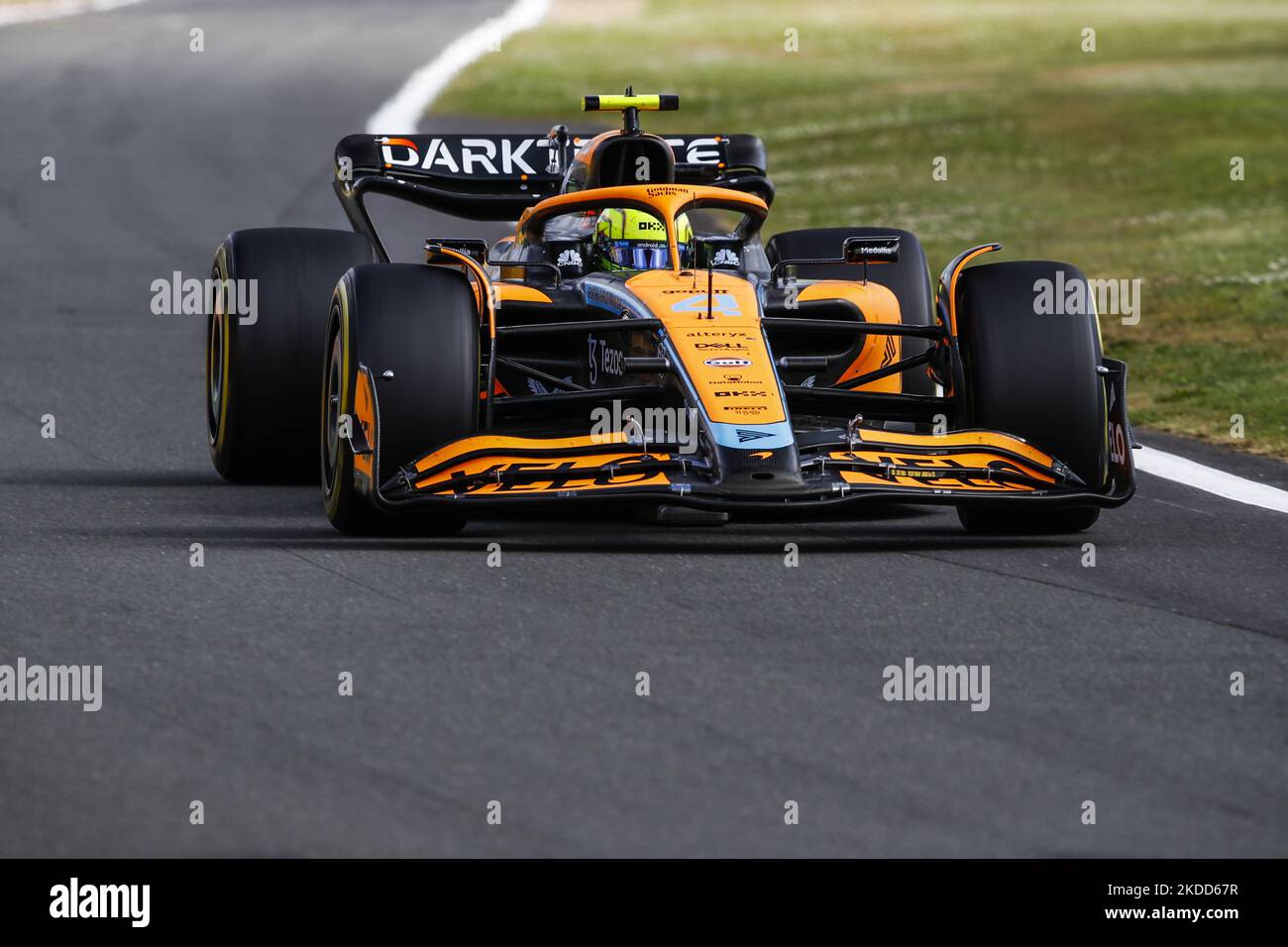 04 Lando Norris, McLaren F1 Team, MCL36M, action during the Formula 1 Grand Prix of Great Britain at Silverstone circuit from 31st of June to 3rd of July, 2022 in Northampton, England. (Photo by Gongora/NurPhoto) Stock Photo
