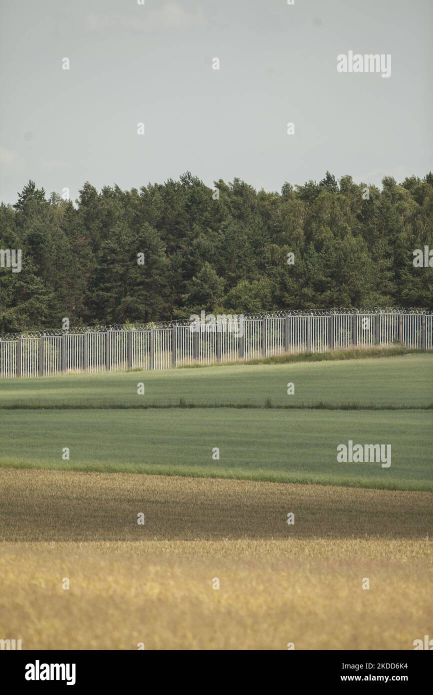 Poland Belarus border wall seen near Zubrzyca Mala and Usnarz Gorny on July 2, 2022. (Photo by Maciej Luczniewski/NurPhoto) Stock Photo