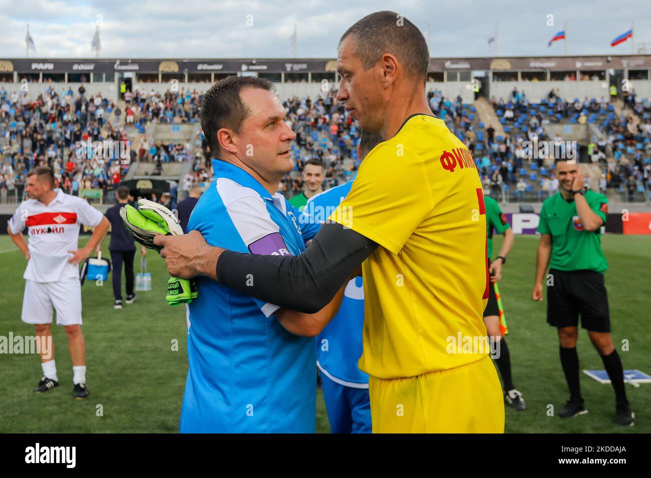 Zenit St. Petersburg football legend Andrey Kobelev (L) and Spartak Moscow football legend Aleksandr Filimonov after the Match of Legends friendly match between Zenit St. Petersburg Legends team and Spartak Moscow Legends team on July 8, 2022 at Petrovsky Stadium in St. Petersburg, Russia. (Photo by Mike Kireev/NurPhoto) Stock Photo