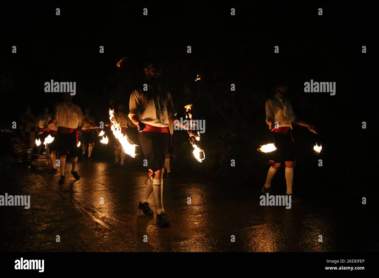 Newcastle upon Tyne, UK, 5th November 2022, Kingsman fire dance, a traditional folk celebration on Guy Fawkes night at the Cumberland Arms Pub, Credit: DEW/AlamyLive Stock Photo