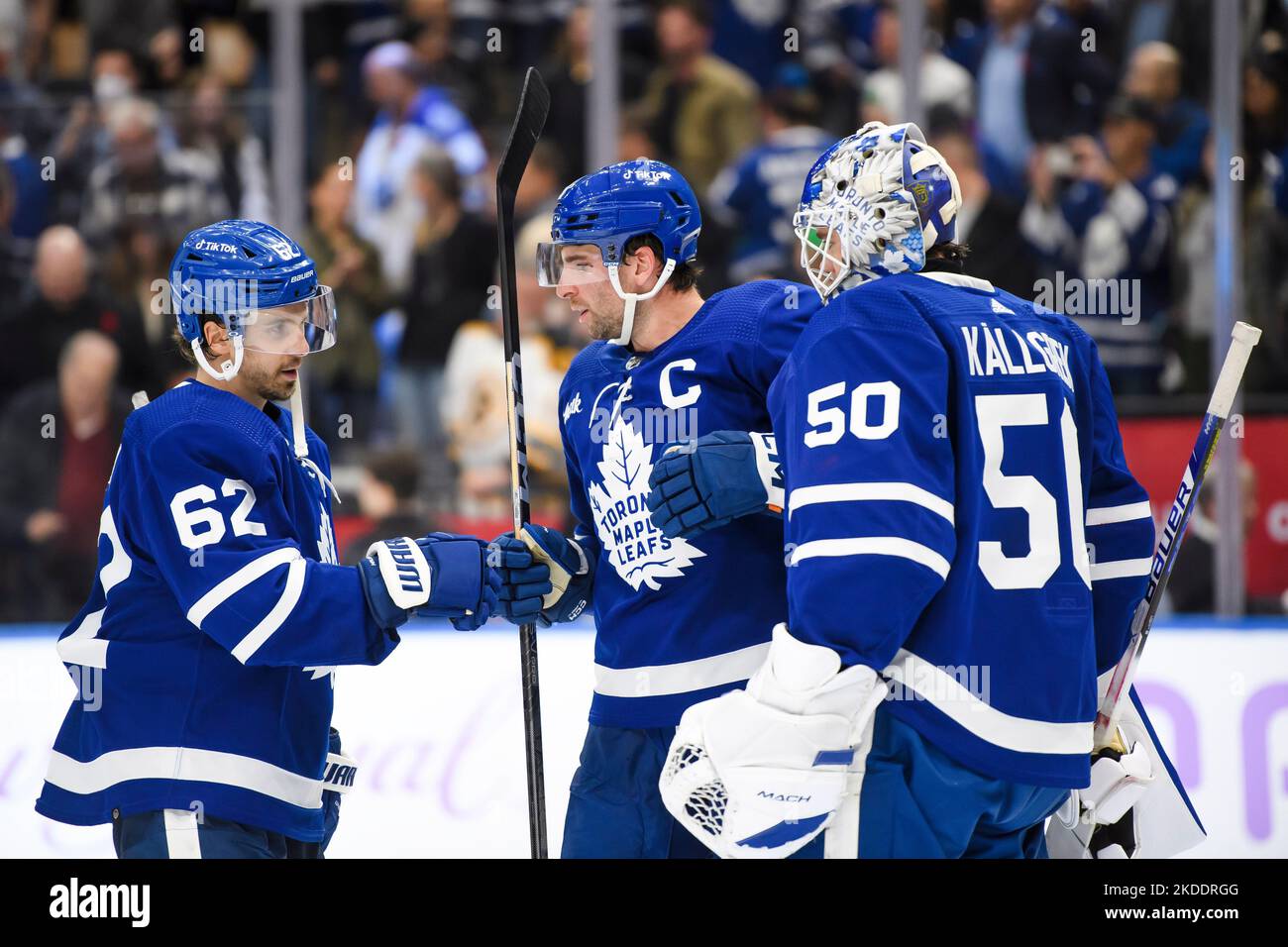 торонто брюинз. торонто брюинз. торонто хоккей. торонто мейпл лифс бостон брюинз матч. хоккеисты торонто мэйпл лифс.