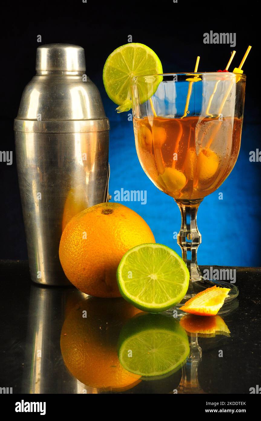 Drinking fruit hi-res stock photography and images - Alamy