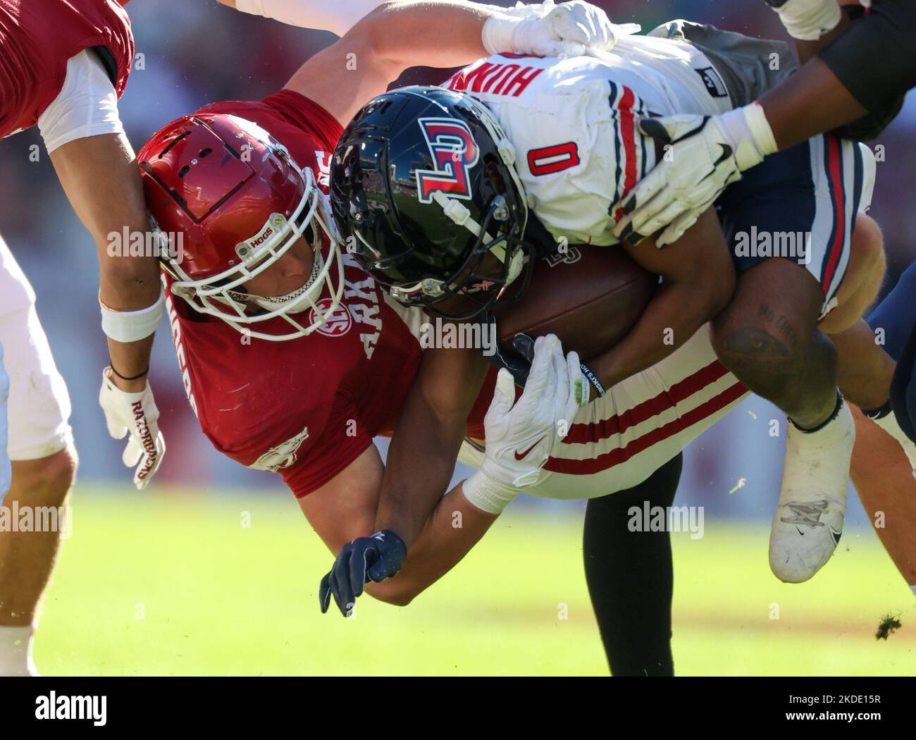 Chicago Bears linebackers Lance Briggs (55) and Hunter Hillenmeyer (92)  pressure New Orleans Saints quarterback Drew Brees (9) as he throws the  ball away during the third quarter of the NFC Championship