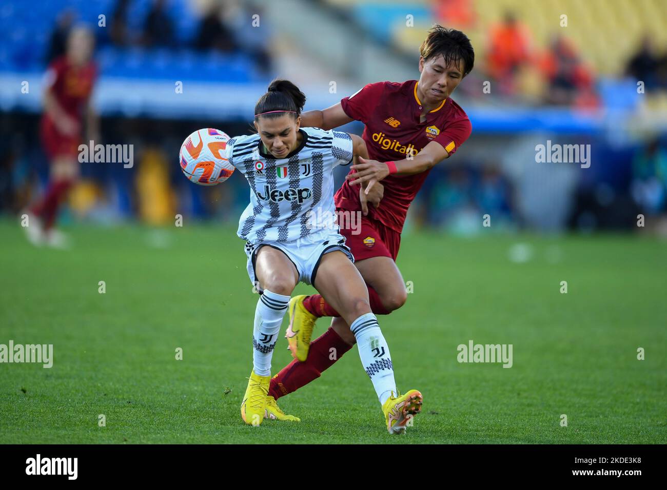 Agnese Bonfantini (Roma) and Stephanie Breitner (Fiorentina Femminile)  during ACF Fiorentina