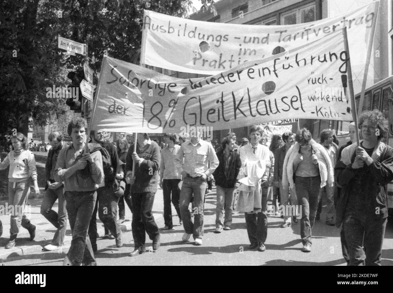 Several thousand medical students from all parts of the Federal