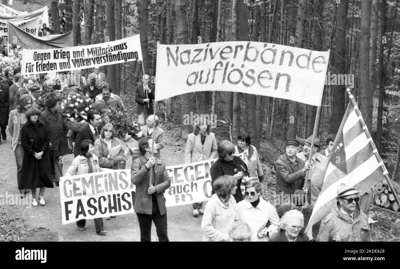 For a dissolution of the Nazi party and a ban of the National Democratic Party (NPD), demonstrators demanded on the occasion of the annual tribute to Stock Photo