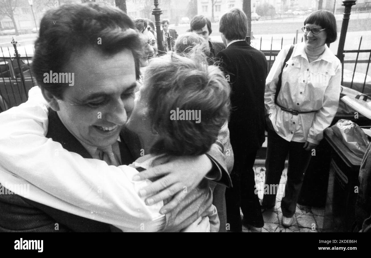 The visit of the Chairman of the FDJ of the GDR, Egon Krenz, to Bonn on ...