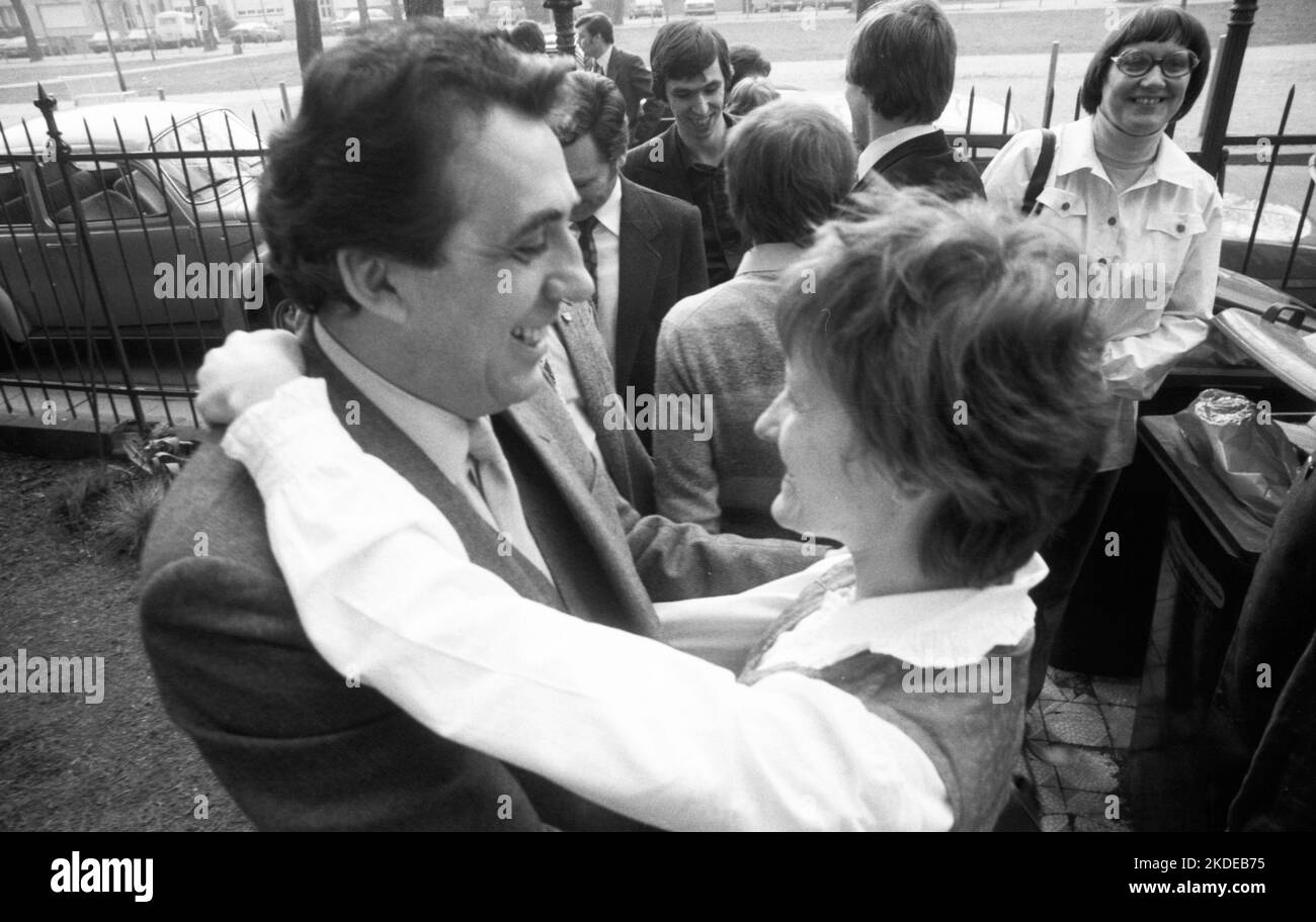 The visit of the Chairman of the FDJ of the GDR, Egon Krenz, to Bonn on ...