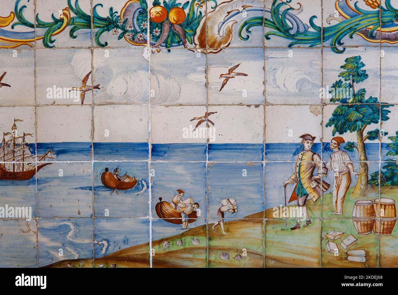 Panel de cerámica que ilustra contrabando marítimo, siglo XVIII, Museu Marítim de Barcelona. Stock Photo