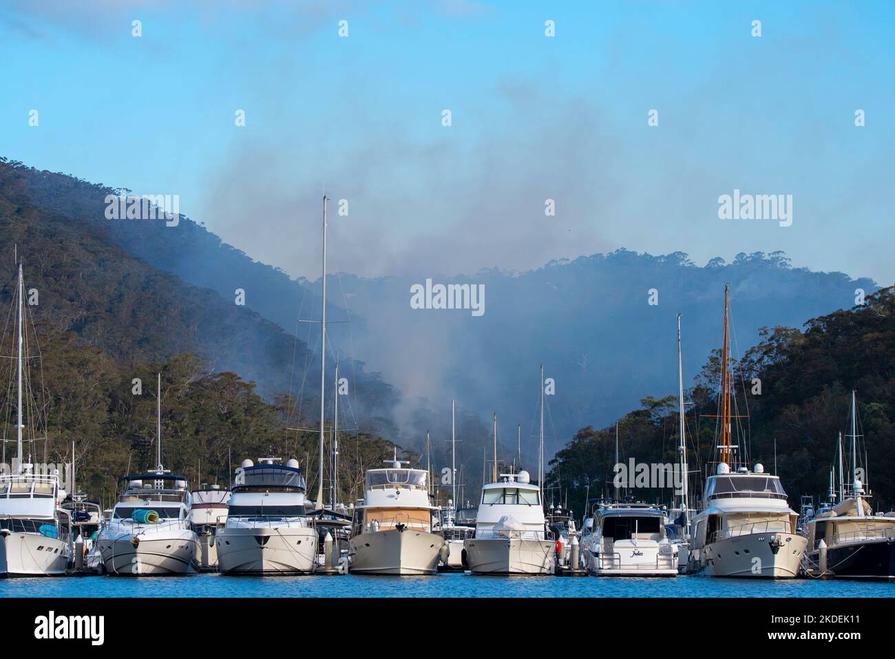 duffys-forest-sydney-australia-06-nov-2022-a-hazard-reduction-burn