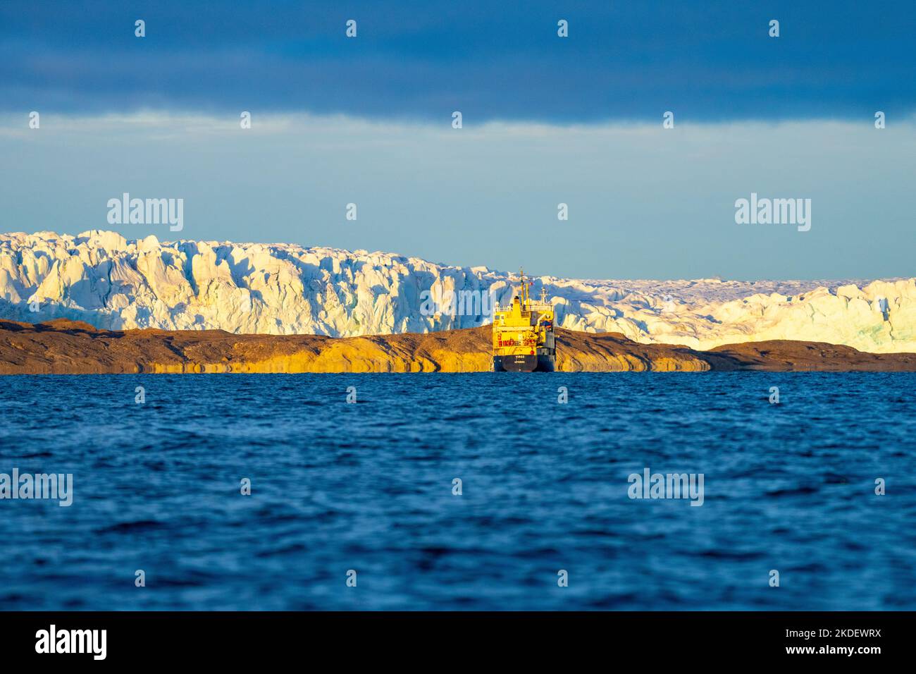 Sun setting North Sea Arctic Landscape, Longyearbyen, Svalbard, Norway Photographed in September Stock Photo