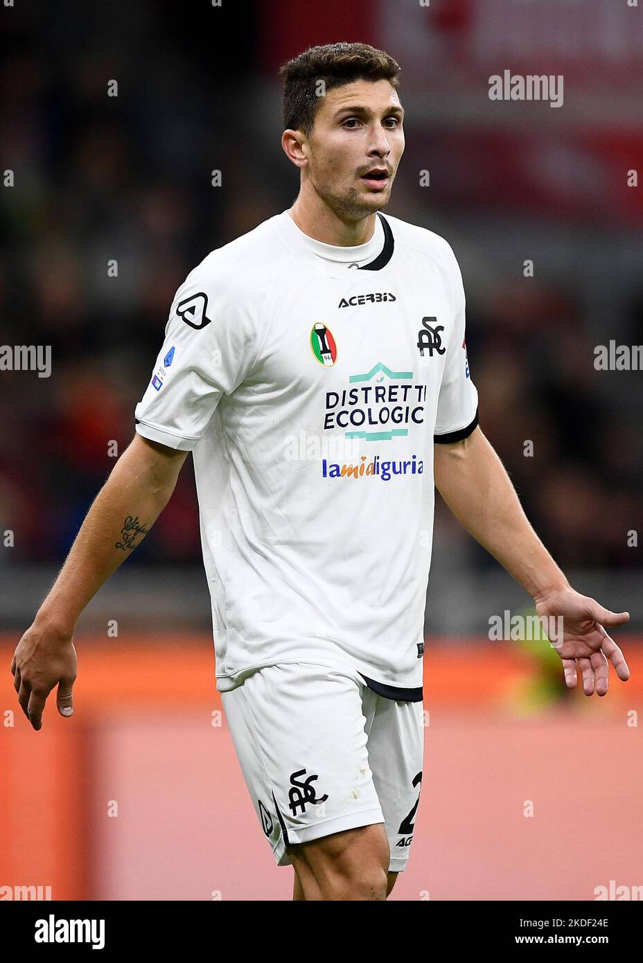 Milan, Italy. 05 November 2022. Mattia Caldara of Spezia Calcio gestures during the Serie A football match between AC Milan and Spezia Calcio. Credit: Nicolò Campo/Alamy Live News Stock Photo