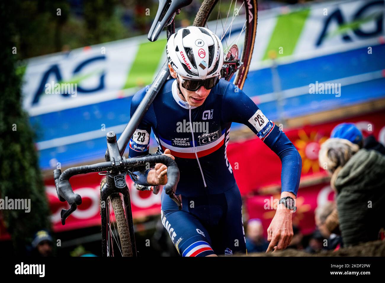 French Leo Bisiaux pictured in action during the junior men race at the European Championships cyclocross cycling, Sunday 06 November 2022, in Namur, Belgium. BELGA PHOTO JASPER JACOBS Stock Photo