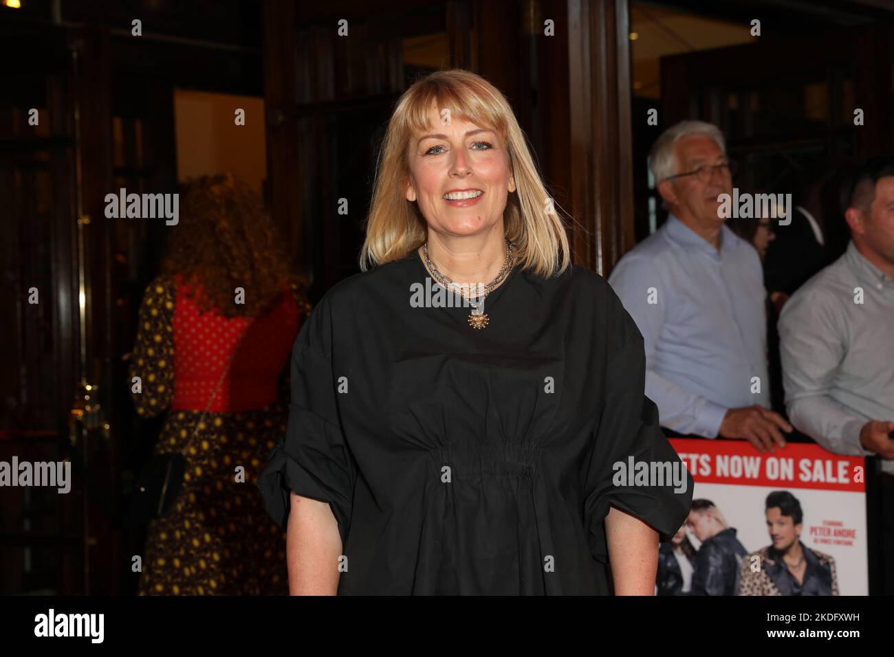 London ripley hi-res stock photography and images - Alamy
