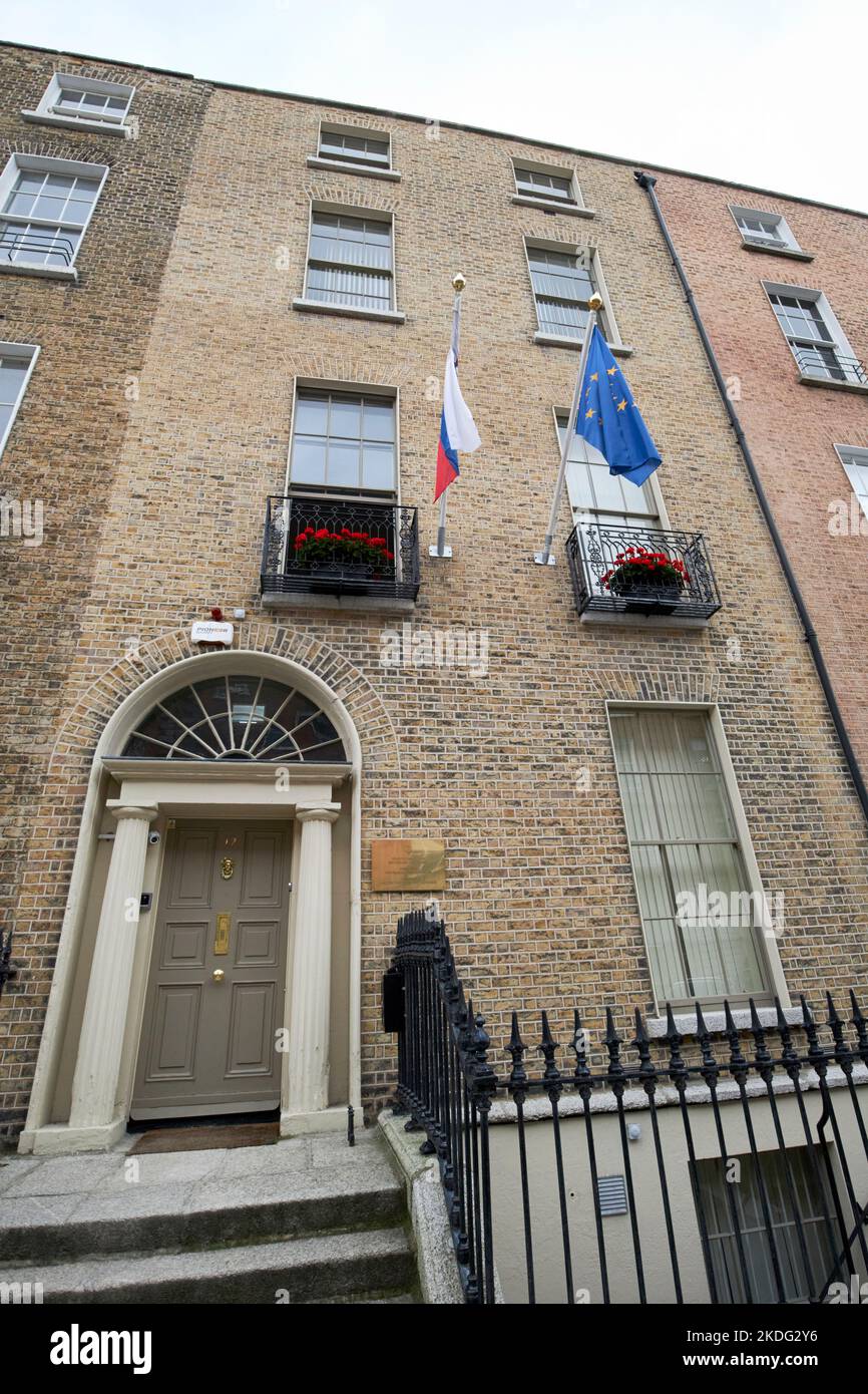 embassy of the republic of slovenia dublin republic of ireland Stock
