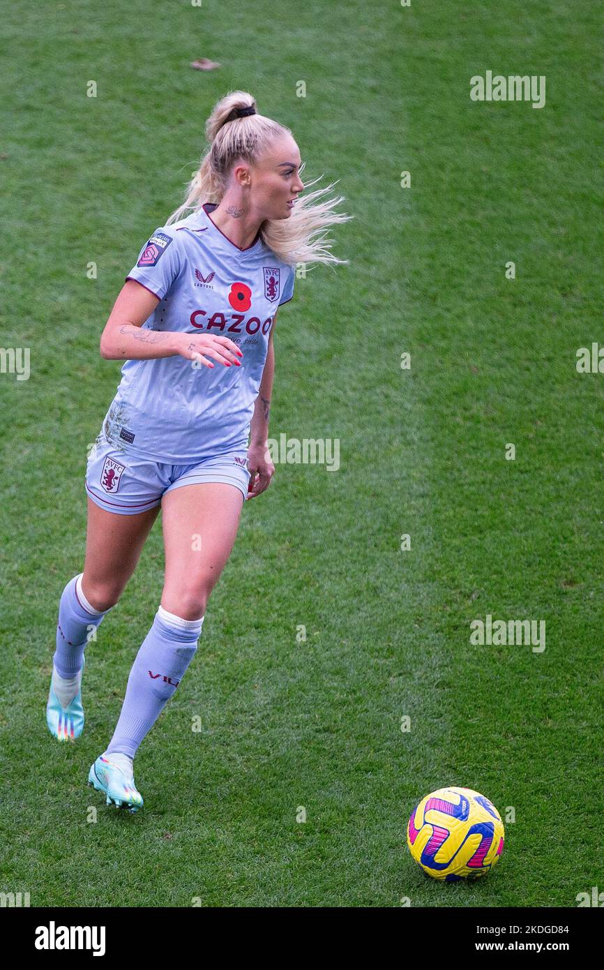 Alisha Lehmann #7 of Aston Villa  in possession during the The Fa Women's Super League match Liverpool Women vs Aston Villa Women at Prenton Park, Birkenhead, United Kingdom, 6th November 2022  (Photo by Phil Bryan/News Images) Stock Photo