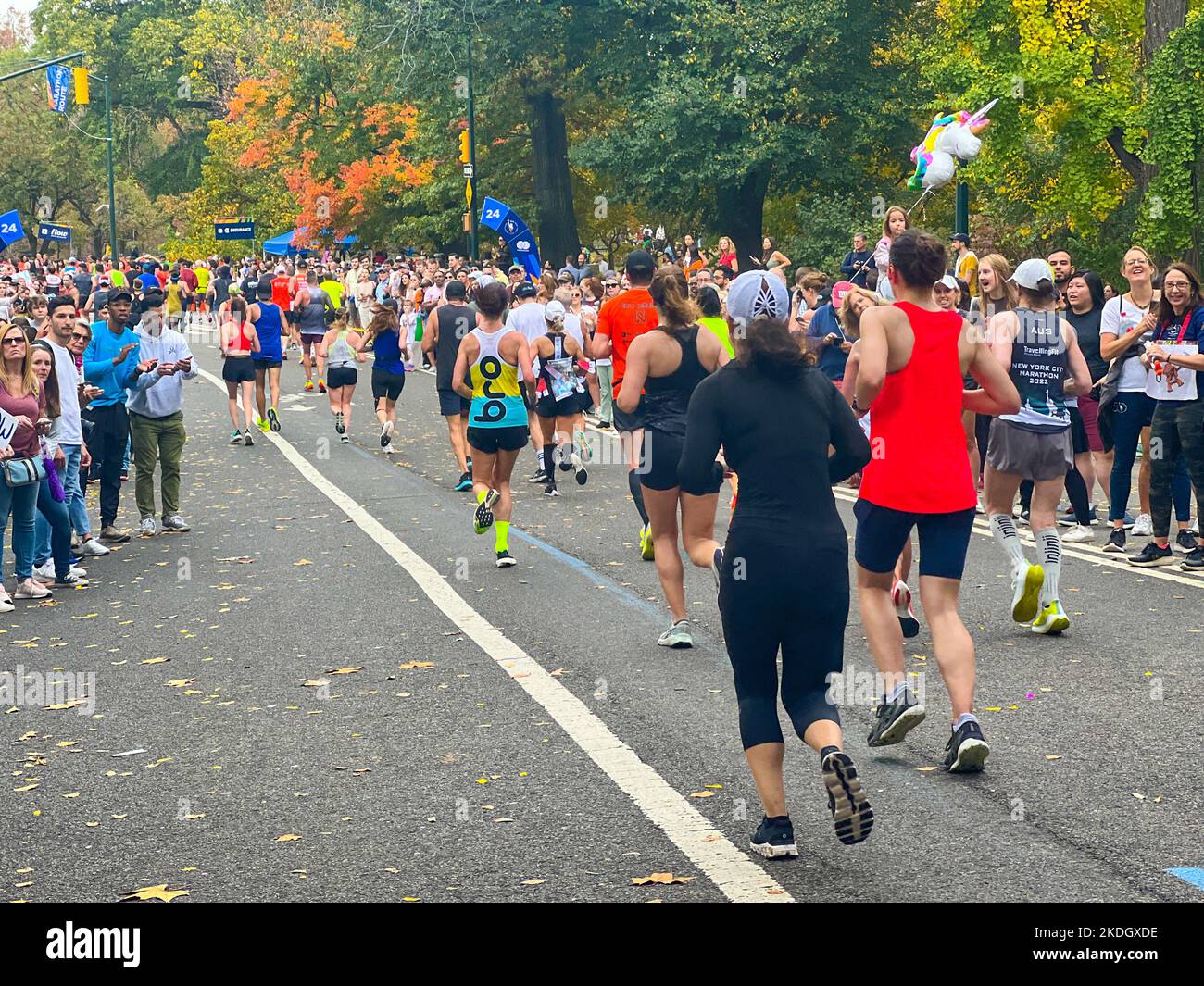 Marathon 2022 new york hi-res stock photography and images - Alamy