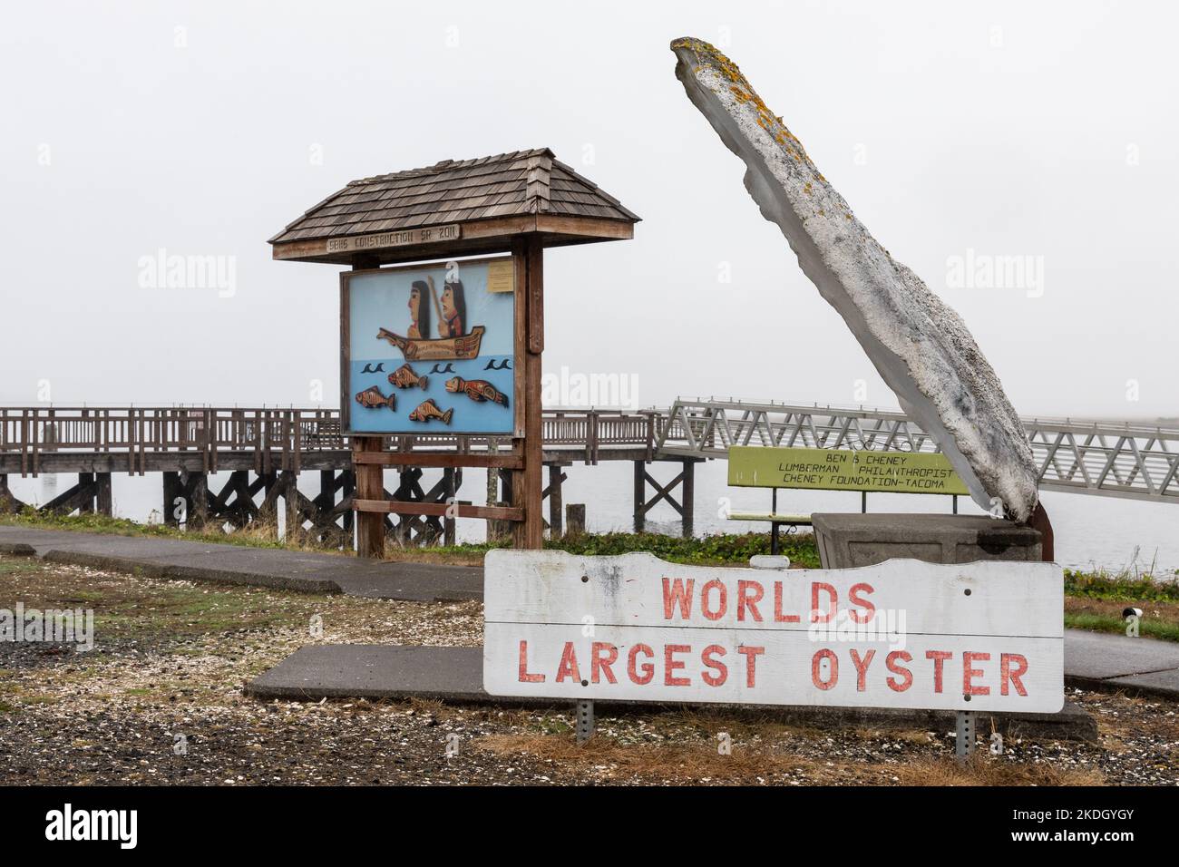 South Bend, WA. USA - 10-2022: Worlds Largest Oyster on the Pier at Robert Bush Park Stock Photo