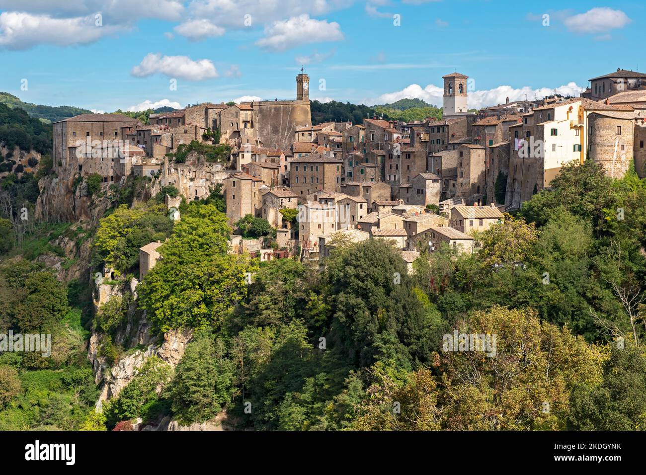 medieval-hill-town-of-sorano-tuscany-italy-stock-photo-alamy