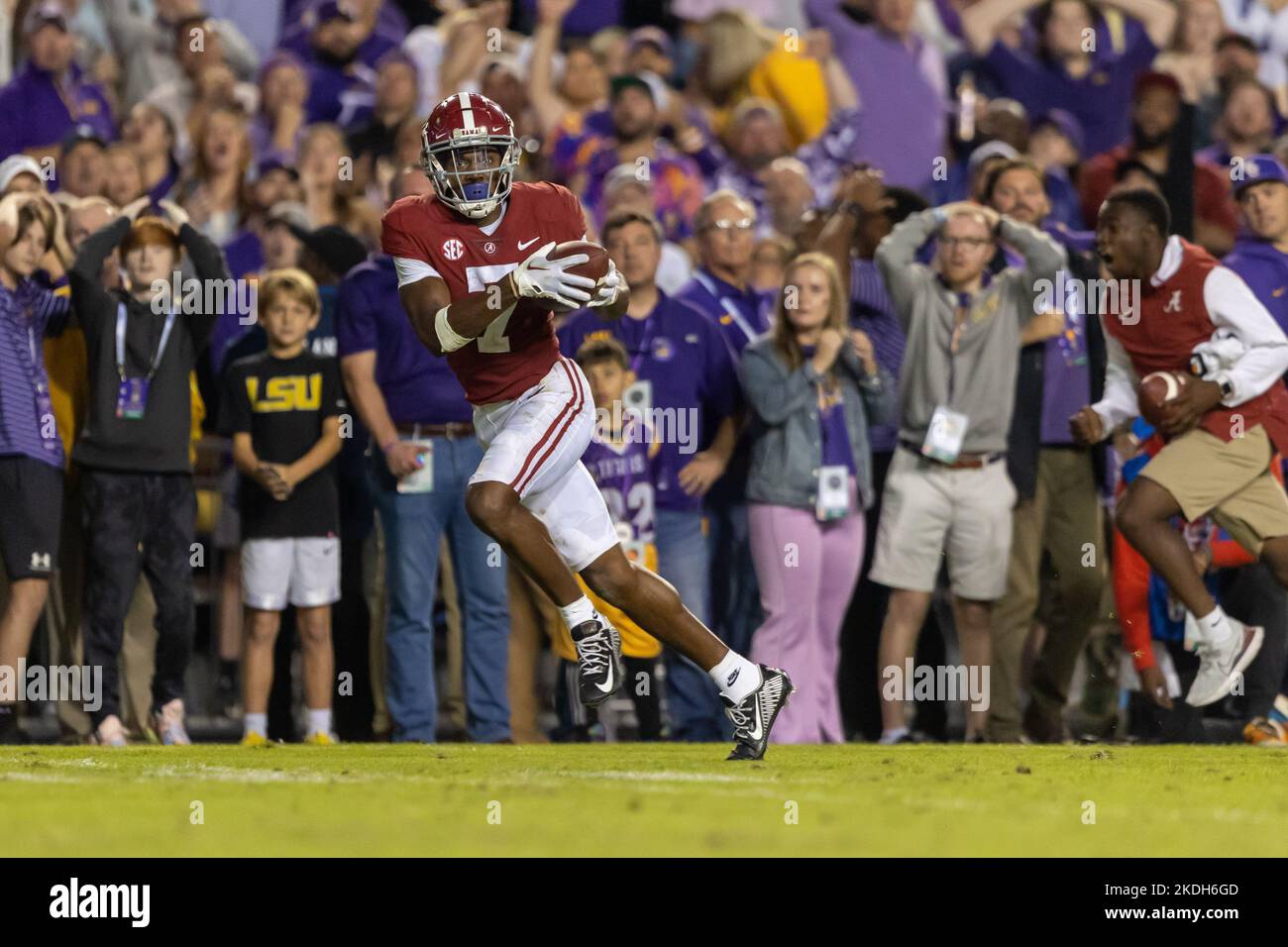 Alabama Crimson Tide wide receiver Ja'Corey Brooks (7) makes a catch behind the LSU Tigers defense for a touchdown, Saturday, Nov. 5, 2022, in Baton R Stock Photo
