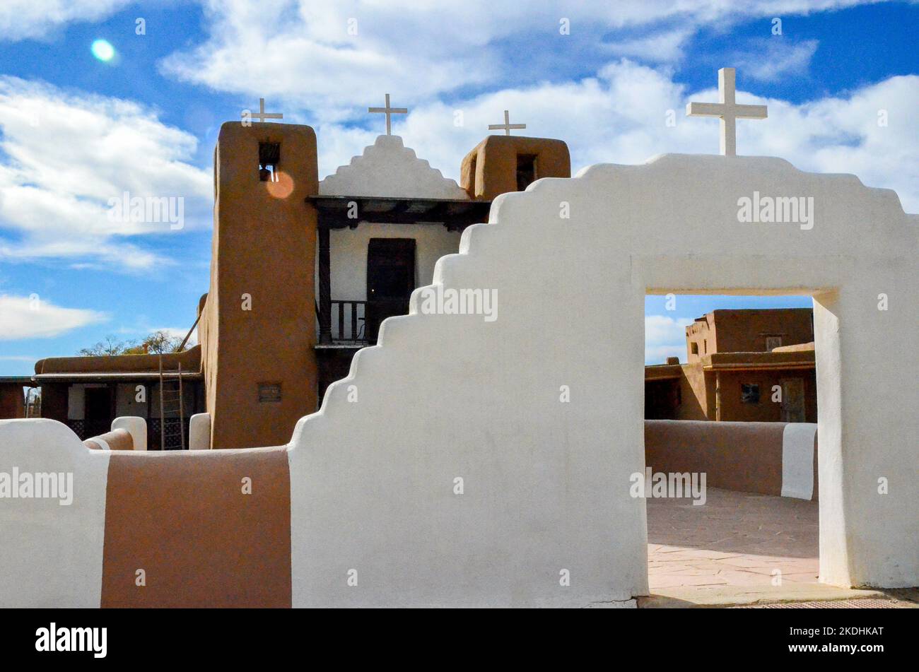 San Geronimo Church at Taos Pueblo, New Mexico Stock Photo Alamy