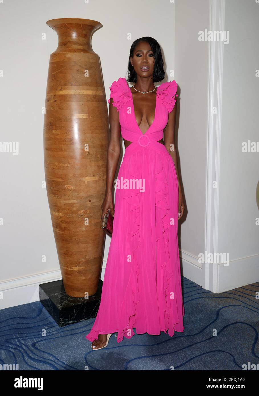 MIAMI, FLORIDA - NOVEMBER 06: Kiki Barth attends the 2022 Angels For