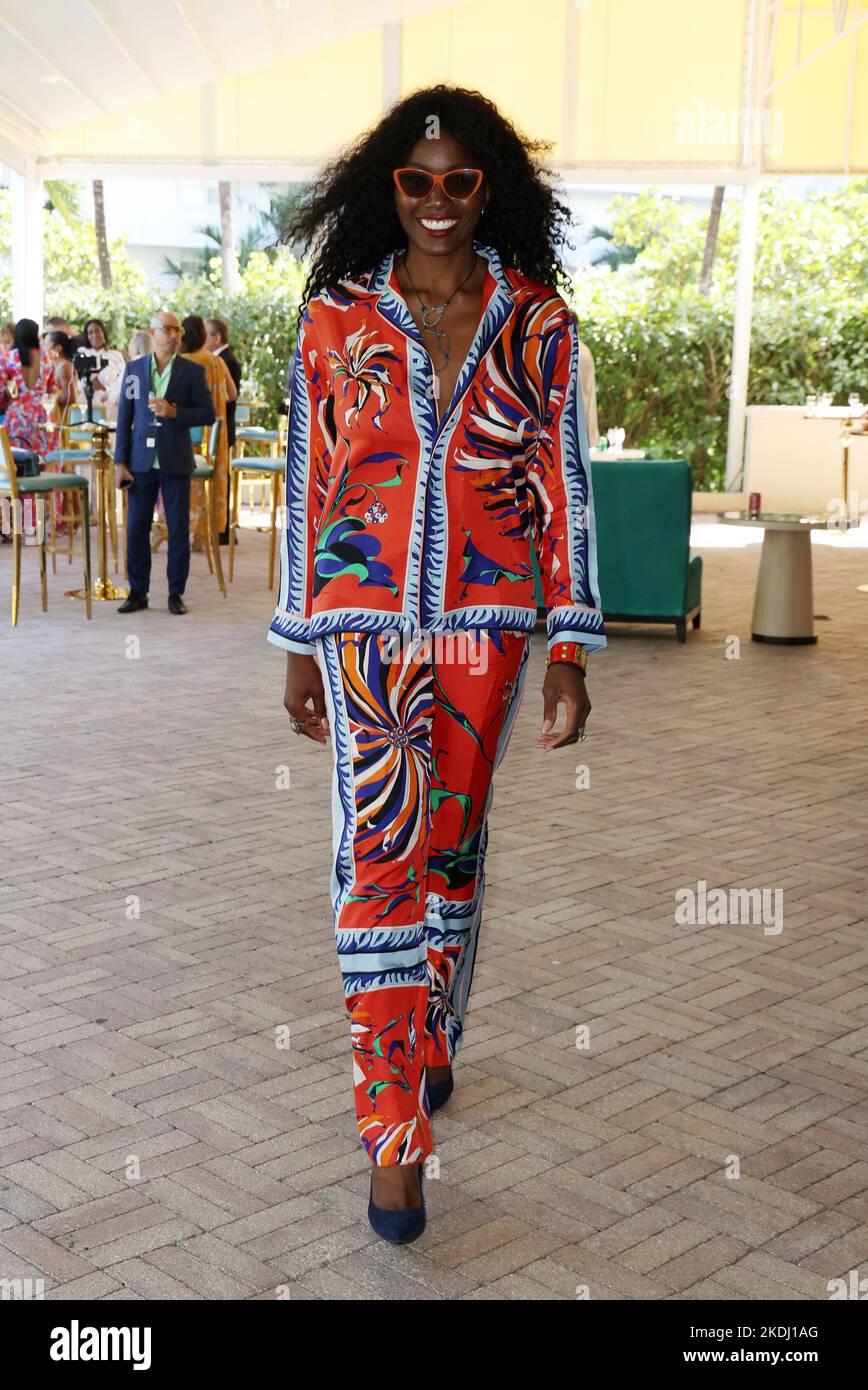 MIAMI, FLORIDA NOVEMBER 06 Yaima Ortiz attends the 2022 Angels For