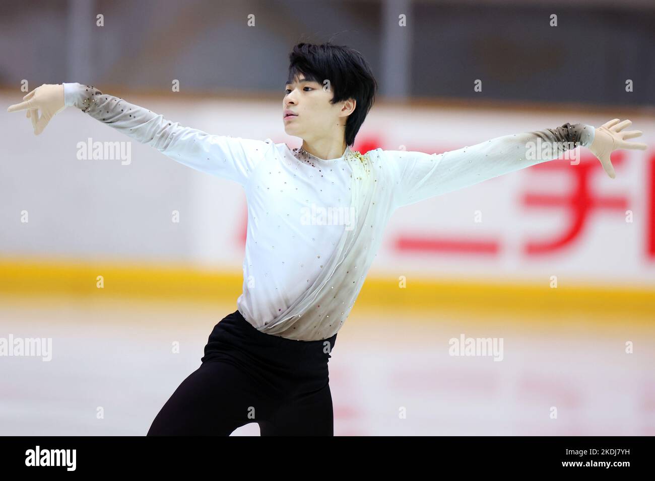 Kyoto Aquarena, Kyoto, Japan. 28th Oct, 2022. Takumi Sugiyama, OCTOBER ...