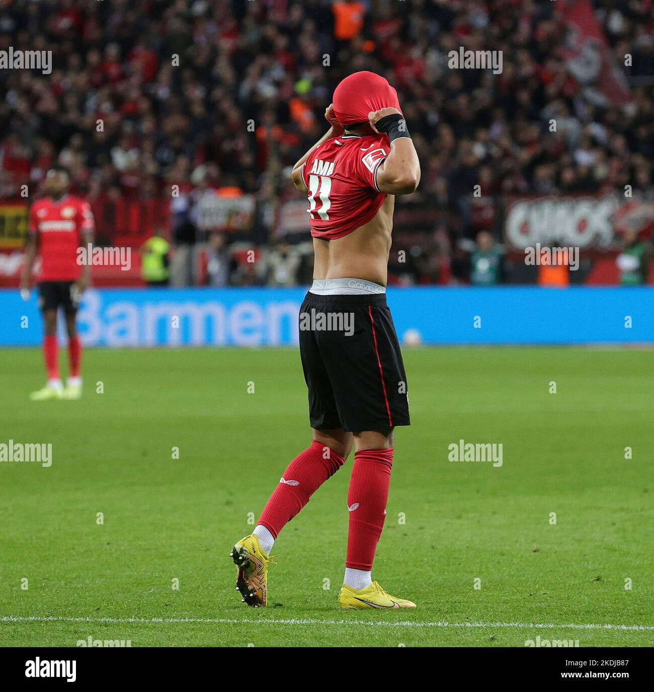 Football shirt 2025 over head
