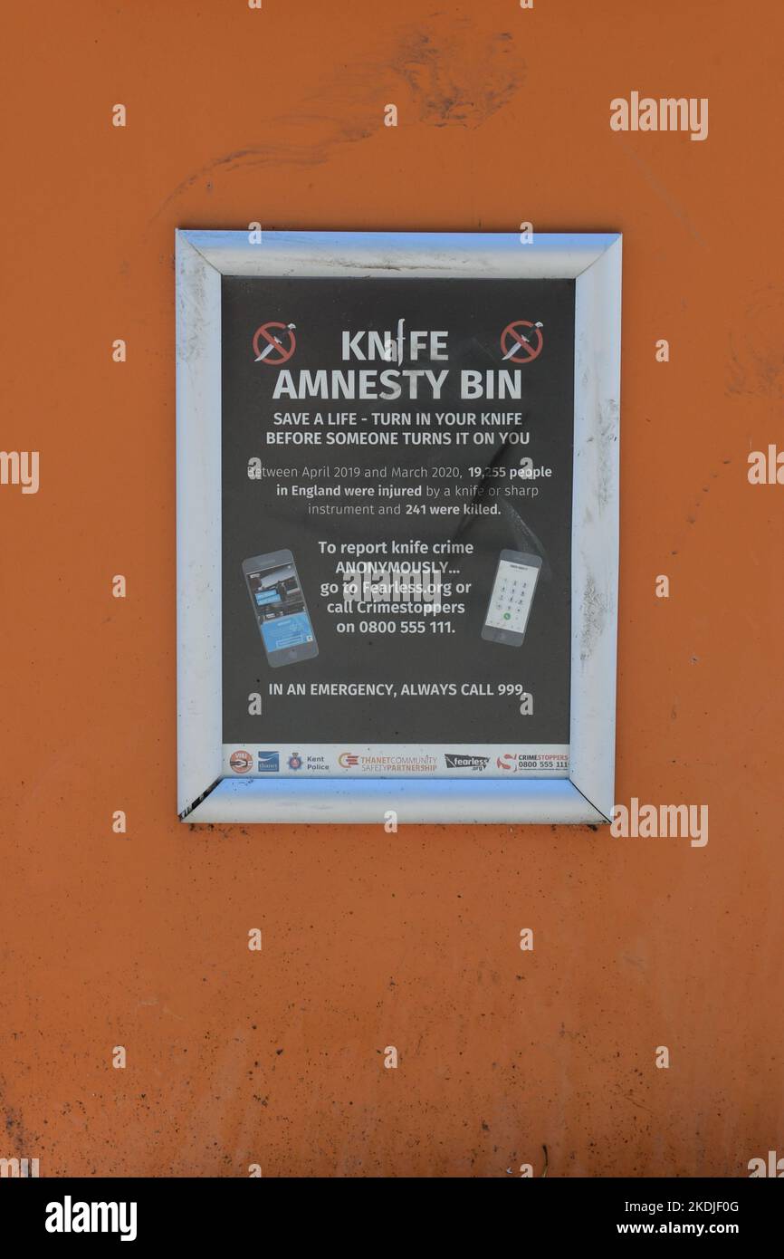 Sign on Knife Amnesty bin Save a life Turn in your knife before