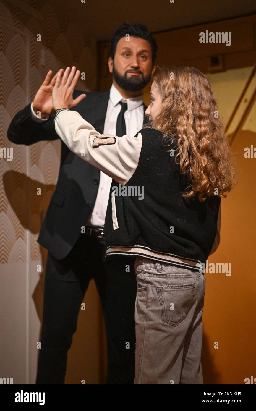 Sitemapcdatahttpsshopinf Inetcomou Habite Cyril Hanouna Paris