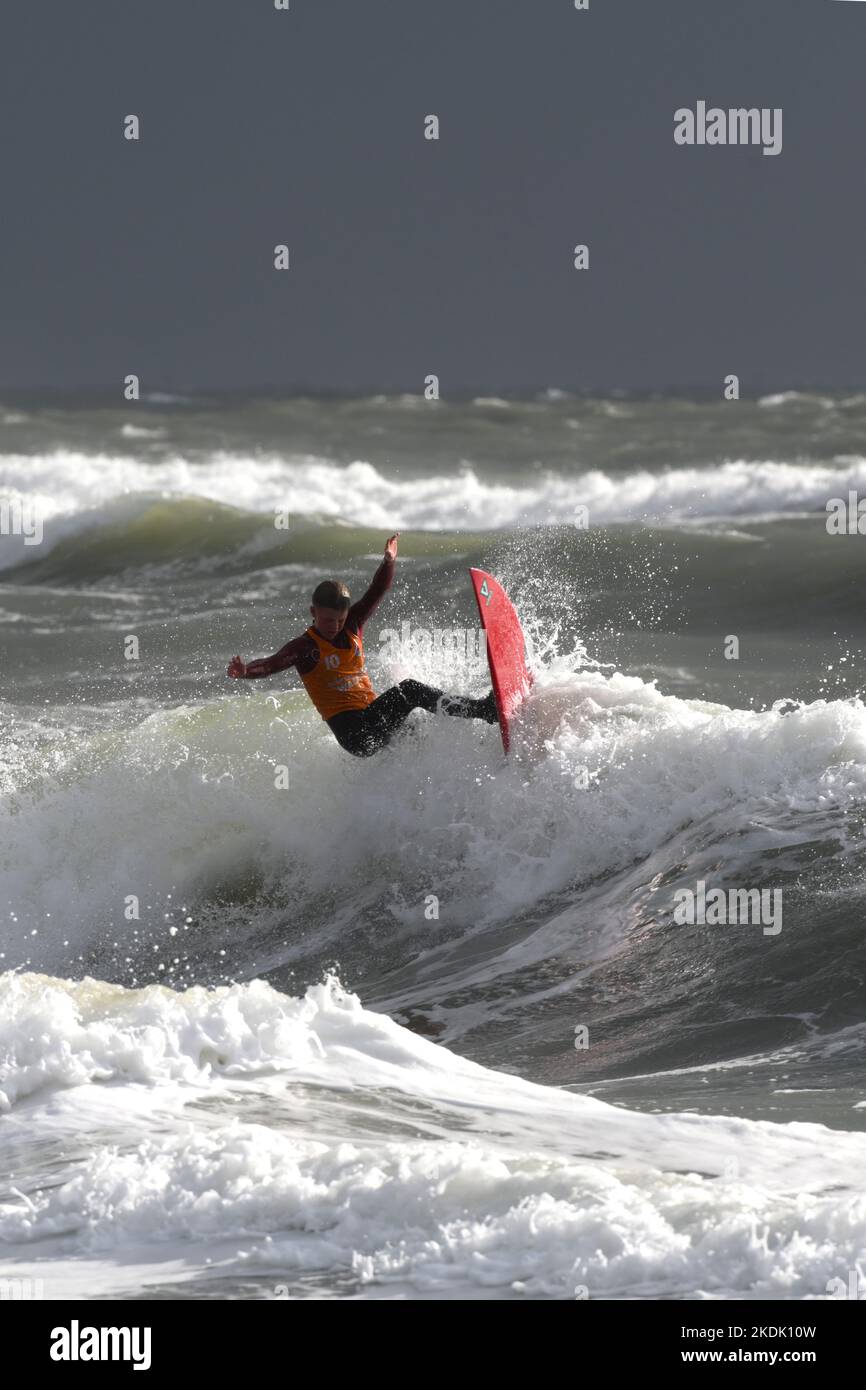 Autumn storm brings the waves rolling in for a local surf contest at Langland Bay, Mumbles, Swansea, Gower Stock Photo