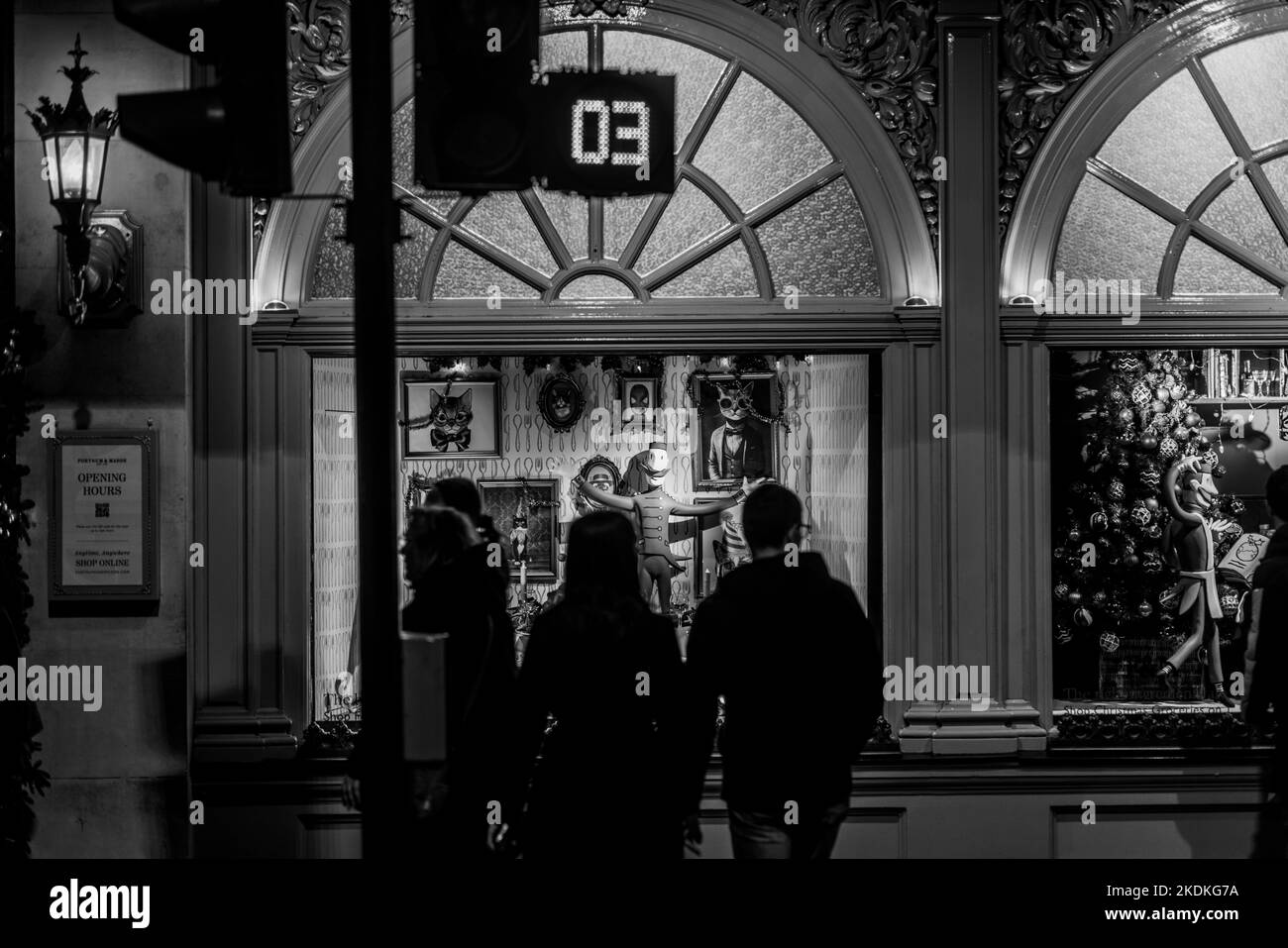 london-west-end-at-night-stock-photo-alamy