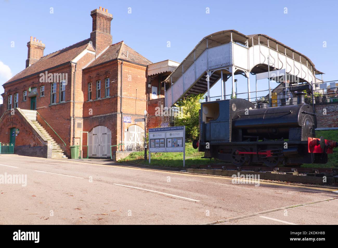 Railway station at Chappel and Wakes Colne in Essex on the Gainsborough Line, a branch line between Marks Tey and Sudbury. Stock Photo