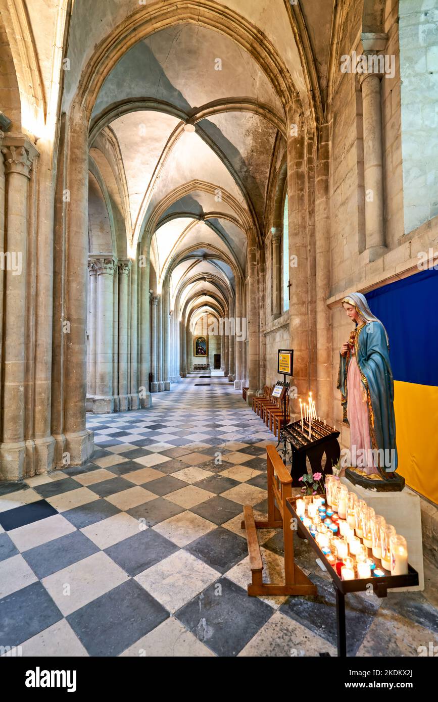 The Abbey of Saint-Étienne, also known as Abbaye aux Hommes ('Men's Abbey'), is a former Benedictine monastery in the French city of Caen, Normandy, d Stock Photo