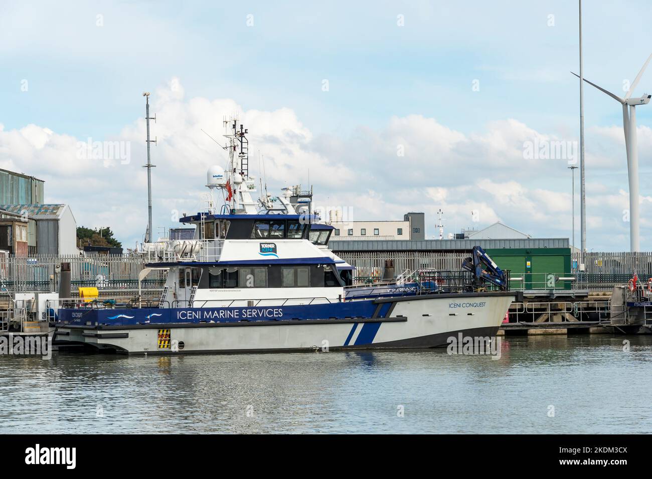 Iceni Conquest 21M crew transfer vessel, Iceni Marine Services, Lowestoft harbour 2022 Stock Photo